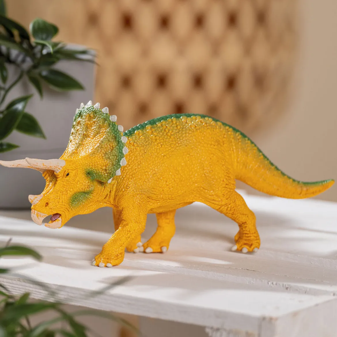 Tricératops jaune